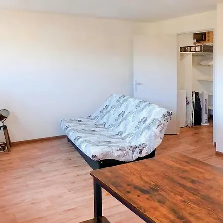 Studio For 2 At The Calm In *