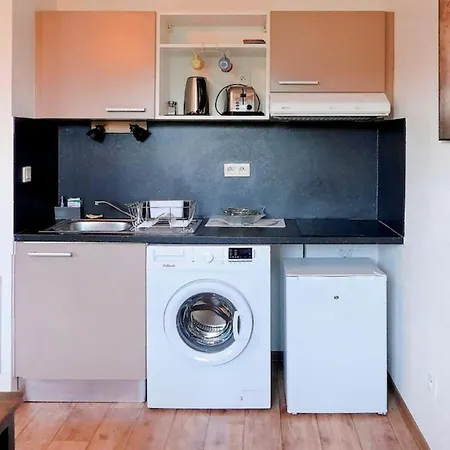 Studio For 2 At The Calm In * Fréjus